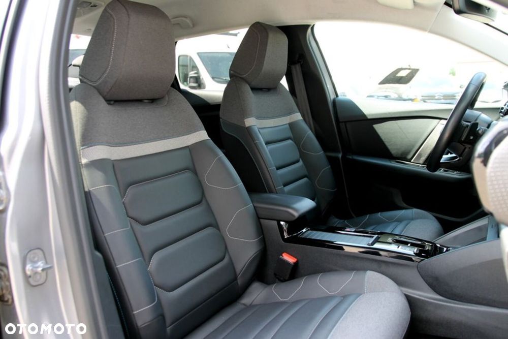 Citroën C4X 1.2 PureTech Max S&S EAT8 - 31
