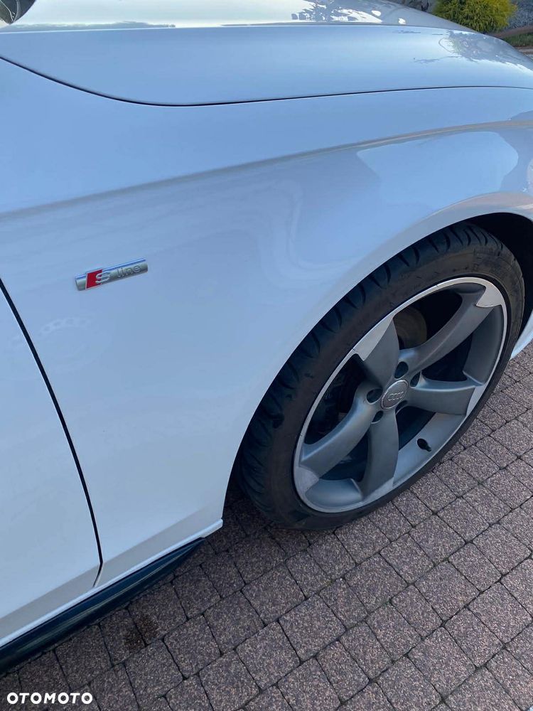 Audi A4 Avant 2.0 TDI - 10