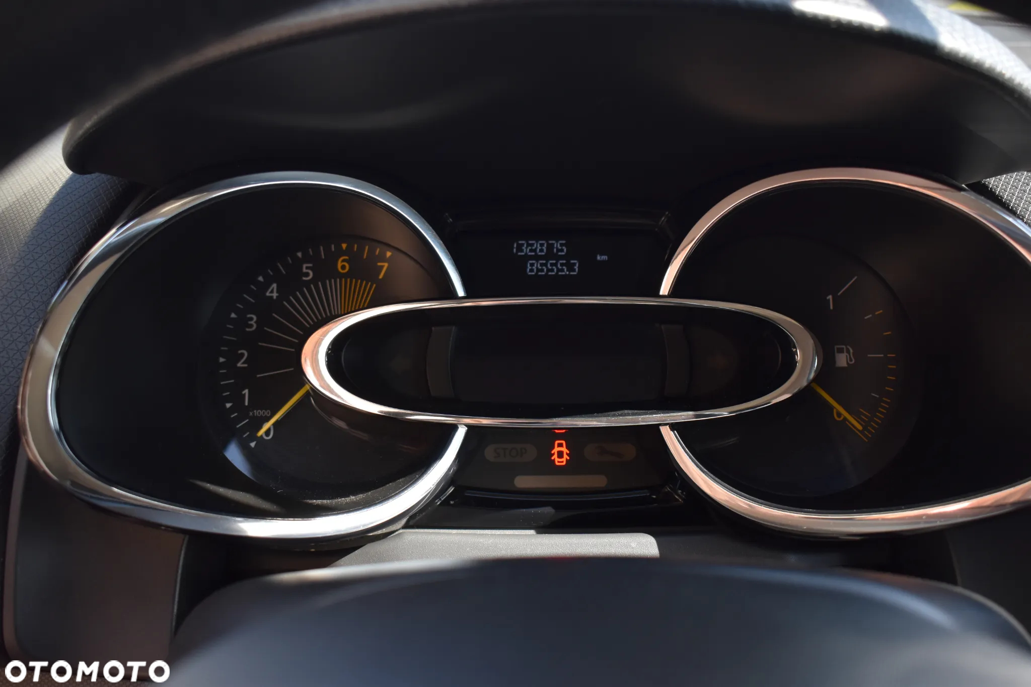 Renault Clio 1.2 16V Alize - 9