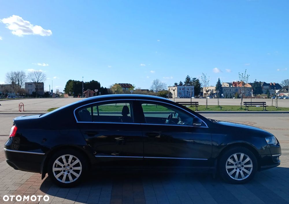 Volkswagen Passat - 6