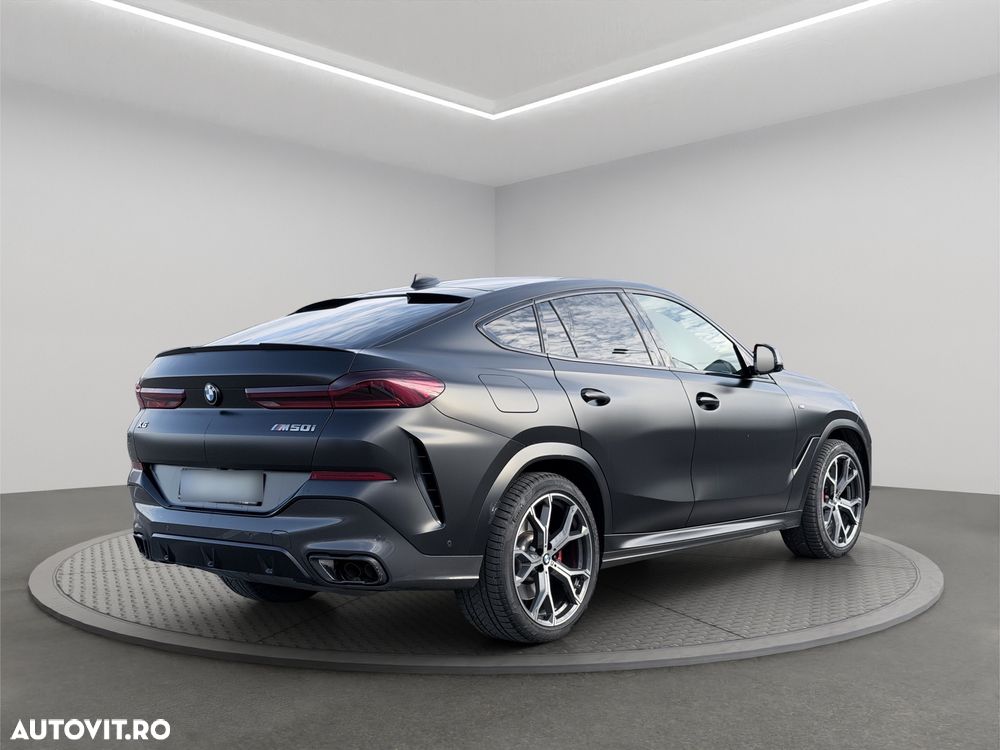 BMW X6 M M50i - 4