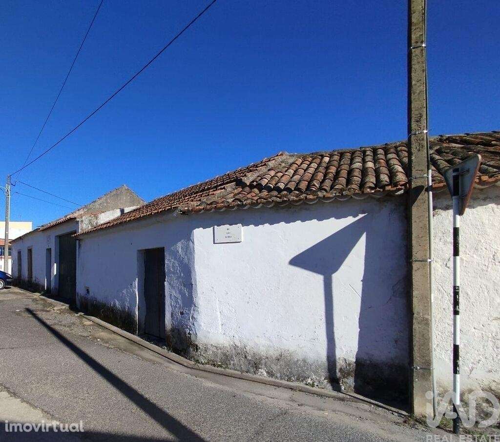Casa / Villa T2 em Arrouquelas de 400,00 m2 - Grande imagem: 3/30