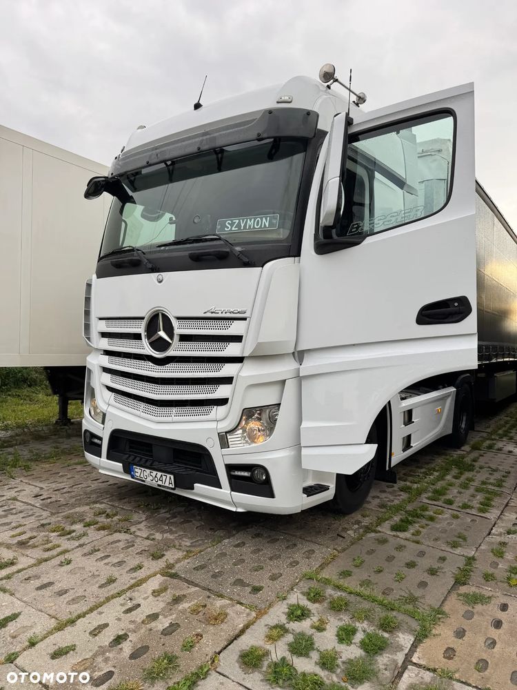 Mercedes-Benz Actros - 7