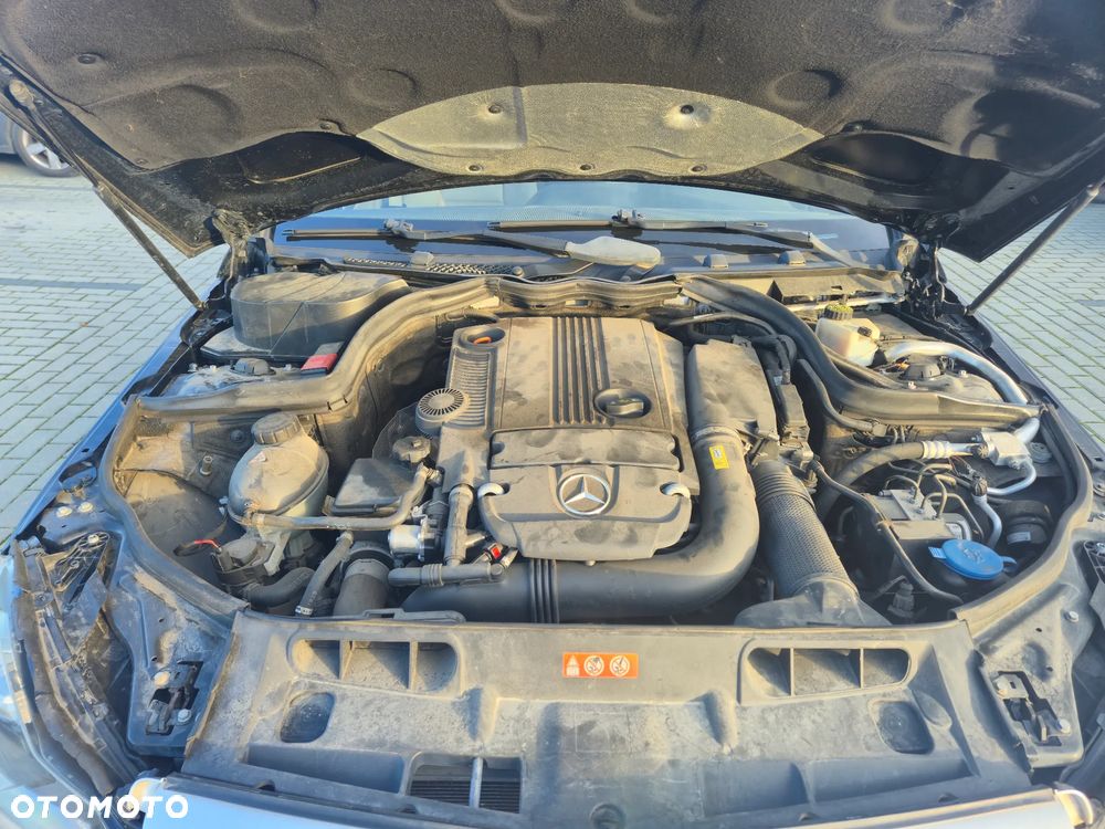 Mercedes-Benz Klasa C 250 (BlueEFFICIENCY) 7G-TRONIC - 31