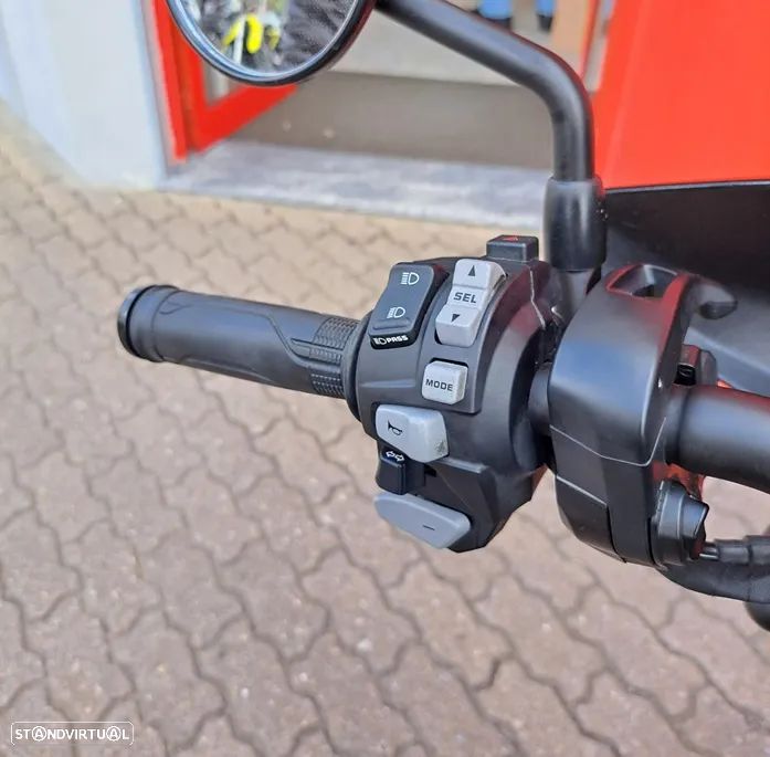 Honda CMX 1100 DCT - 9