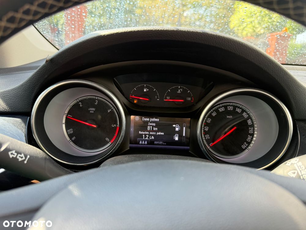 Opel Astra 1.6 CDTI Dynamic - 18