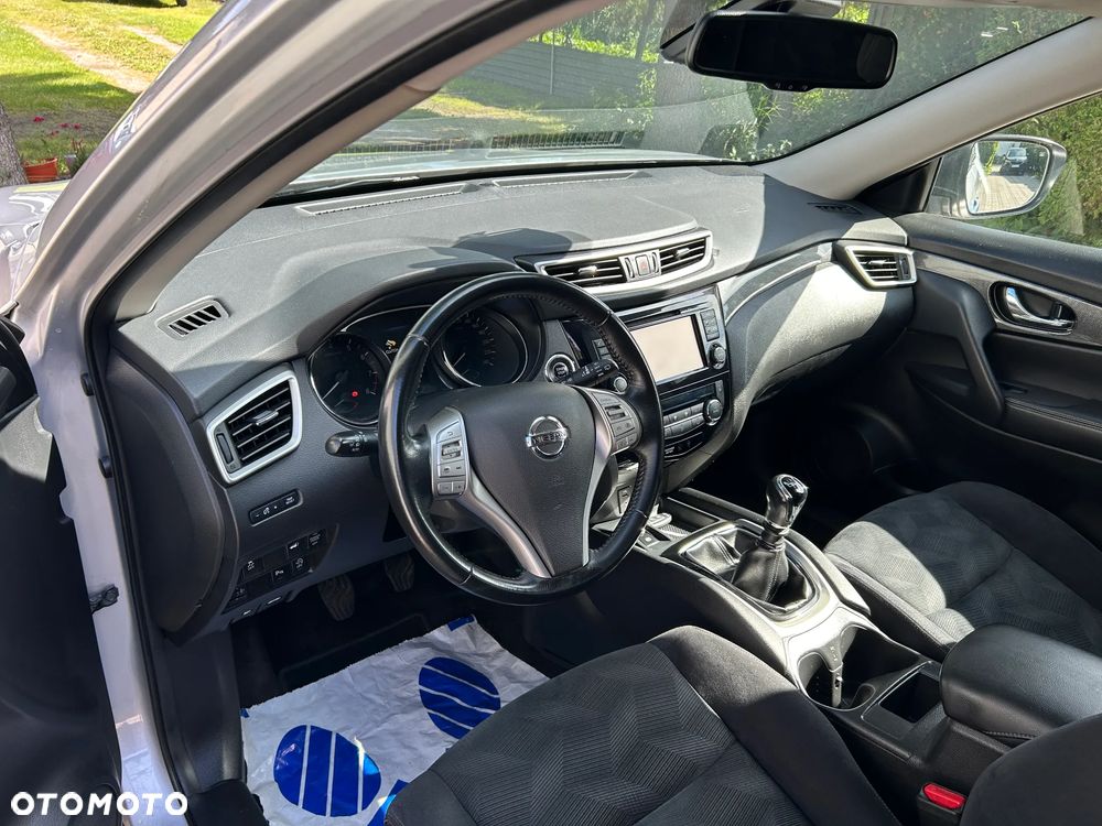 Nissan X-Trail 1.6 DIG-T N-Vision - 9