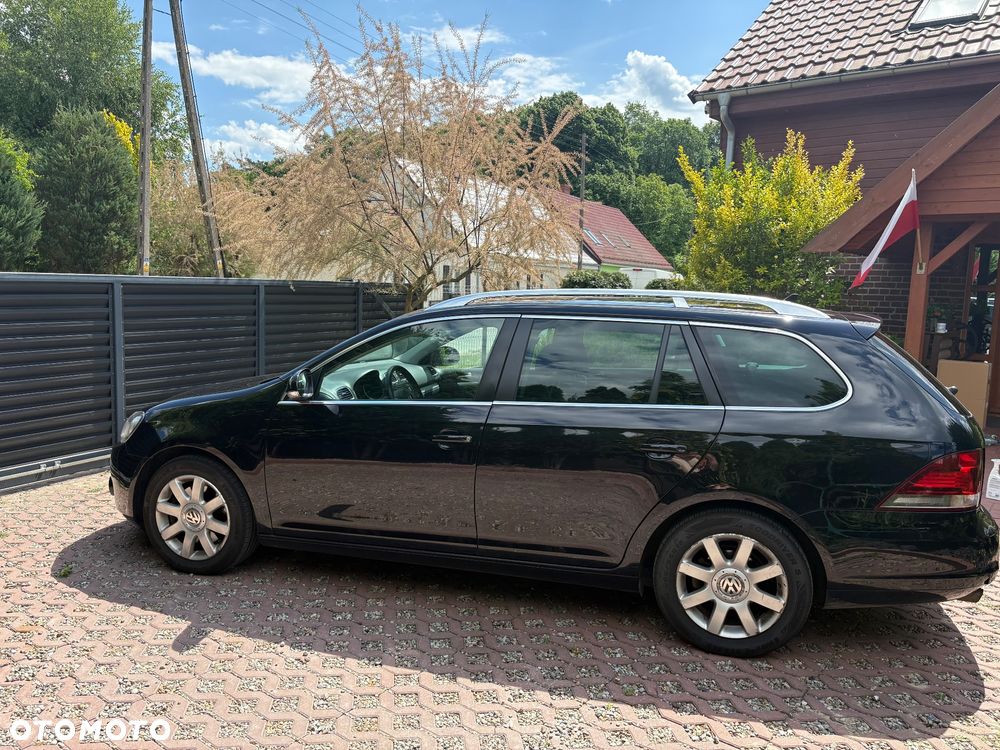 Volkswagen Golf 2.0 TDI DPF Highline - 2