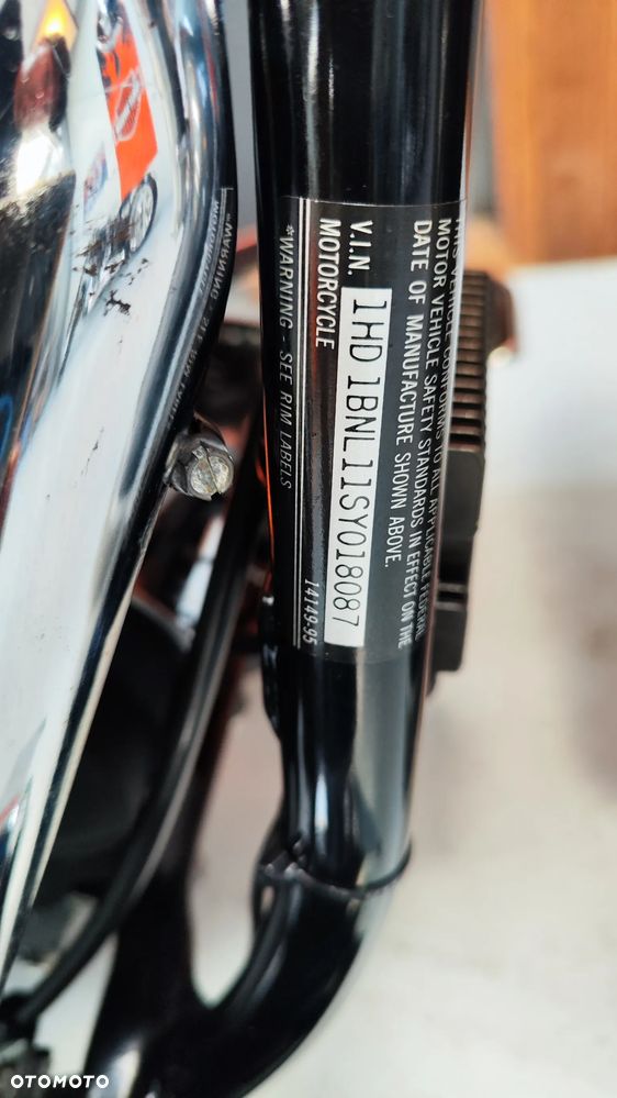 Harley-Davidson Softail Deluxe - 23