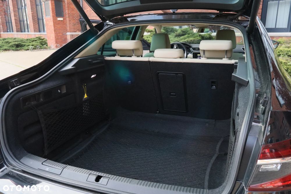 Skoda Superb 2.0 TSI L&K DSG - 5