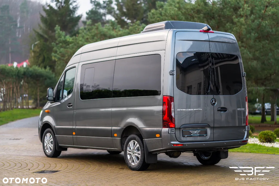 Mercedes-Benz Sprinter - 4