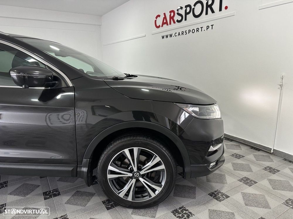 Nissan Qashqai 1.3 DIG-T N-Connecta J18 - 9