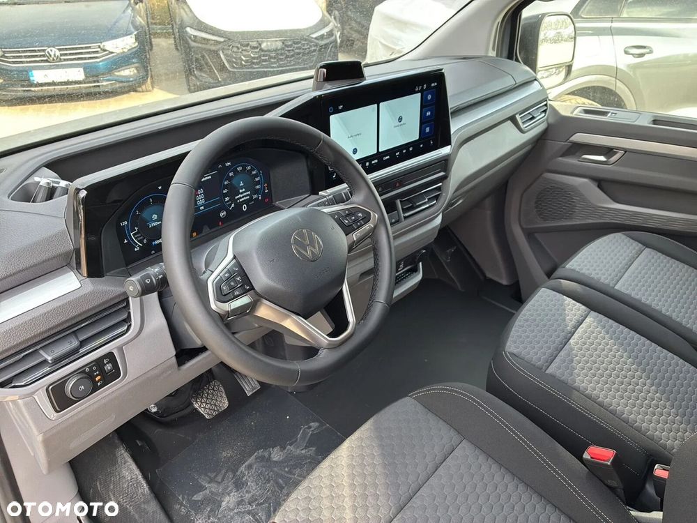 Volkswagen Caravelle - 15