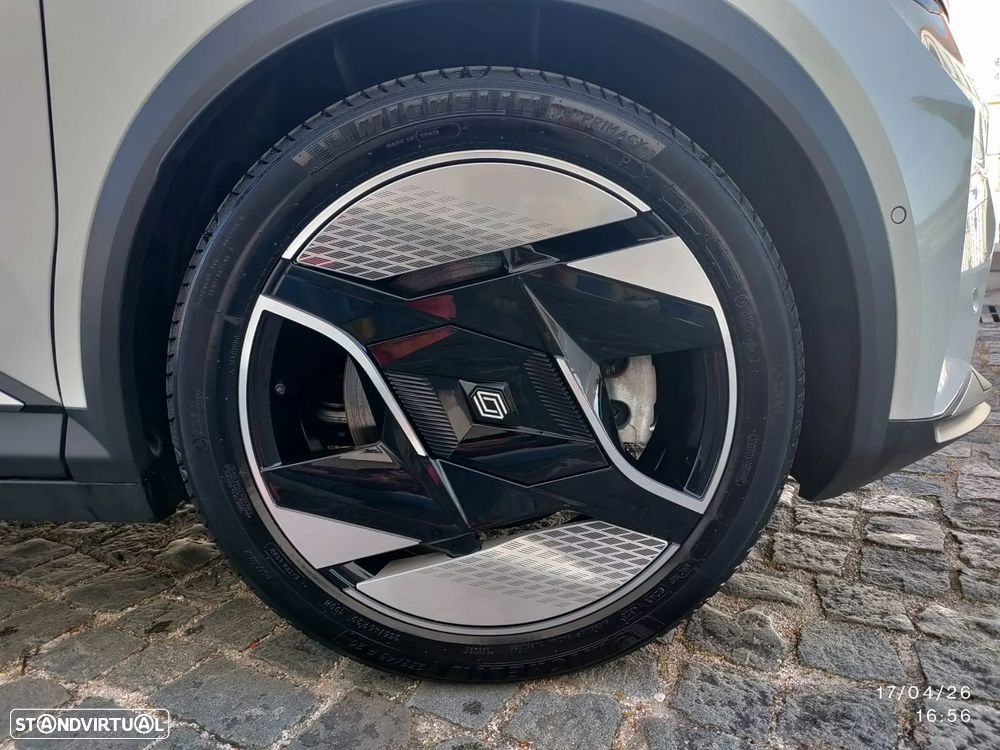 Renault Scénic E-Tech 220 Long Range Iconic - 8