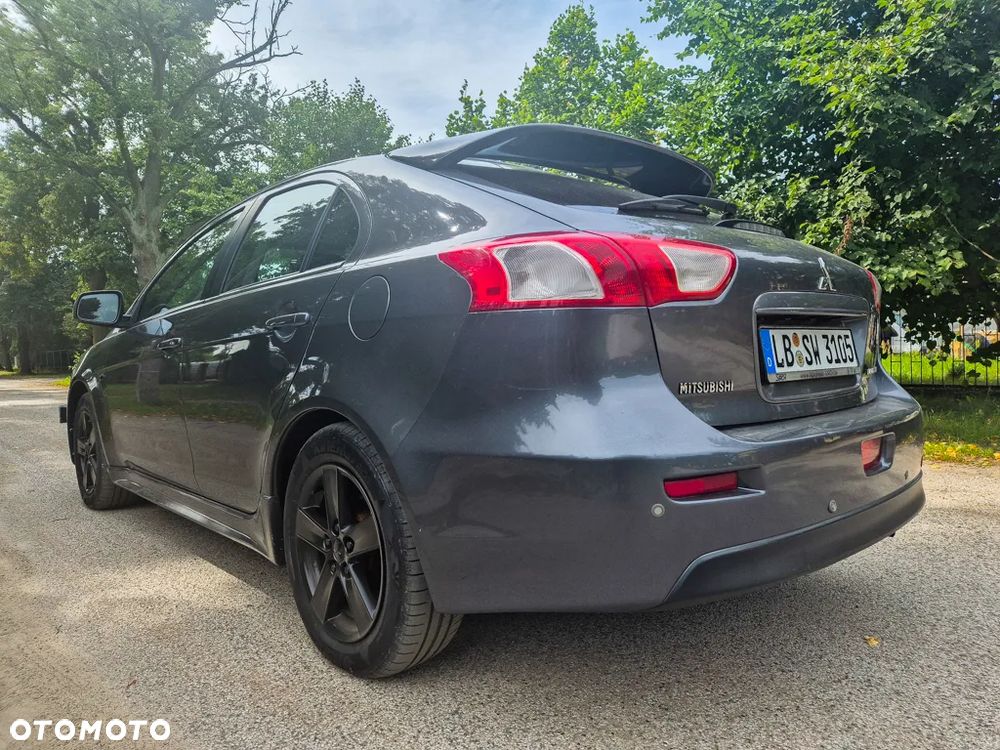 Mitsubishi Lancer 1.8 Intense - 3