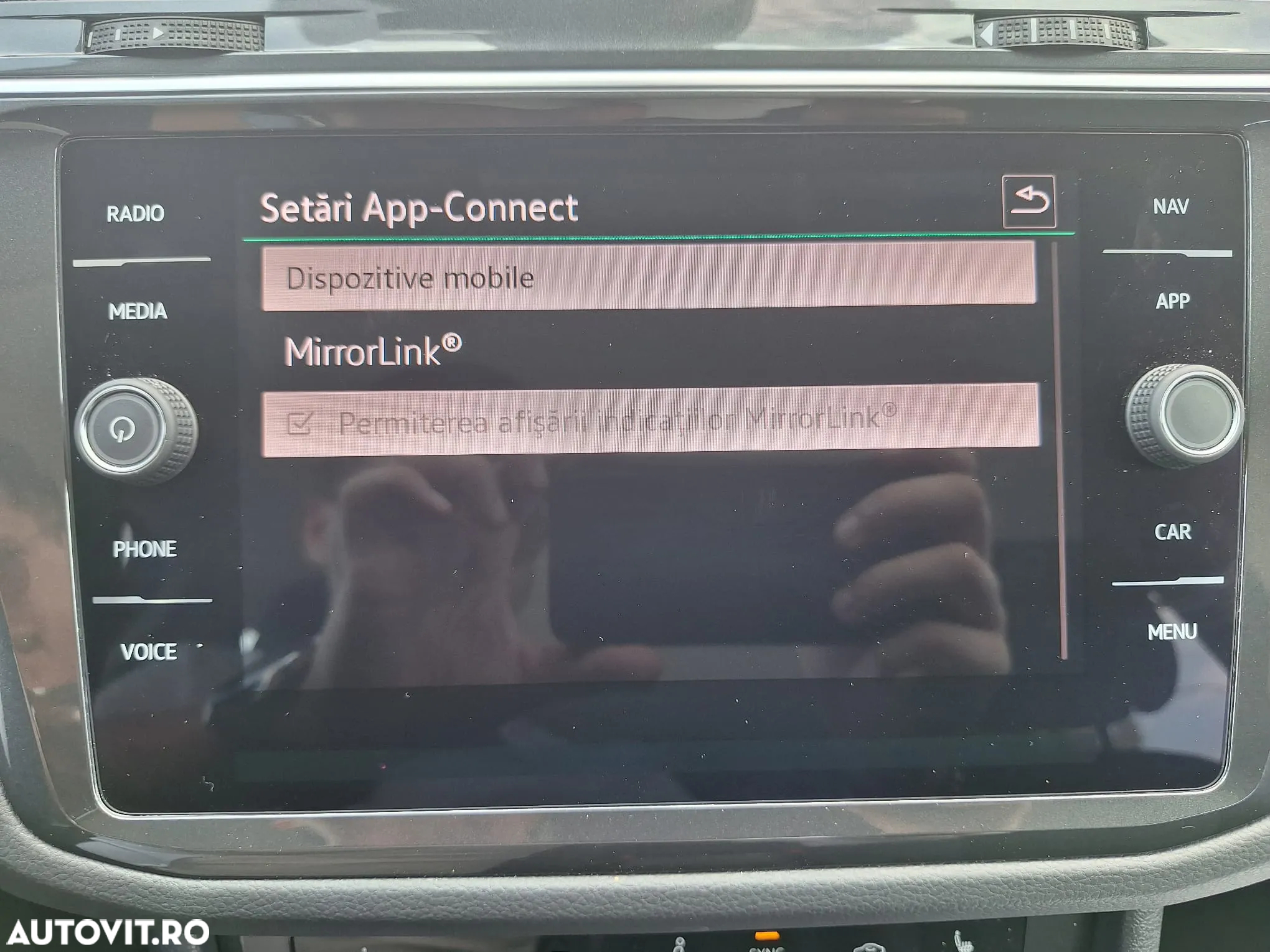 Volkswagen Tiguan 2.0 TDI SCR 4MOTION DSG Elegance - 11