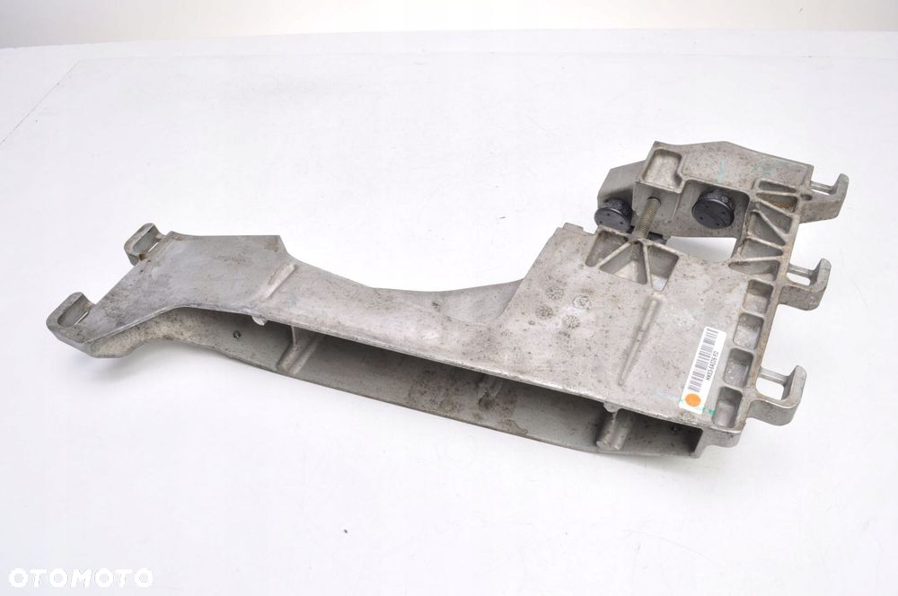 LAND ROVER RANGE ROVER VELAR L560 3.0 D ŁAPA WSPORNIK SKRZYNI HK83-5060-EC - 2