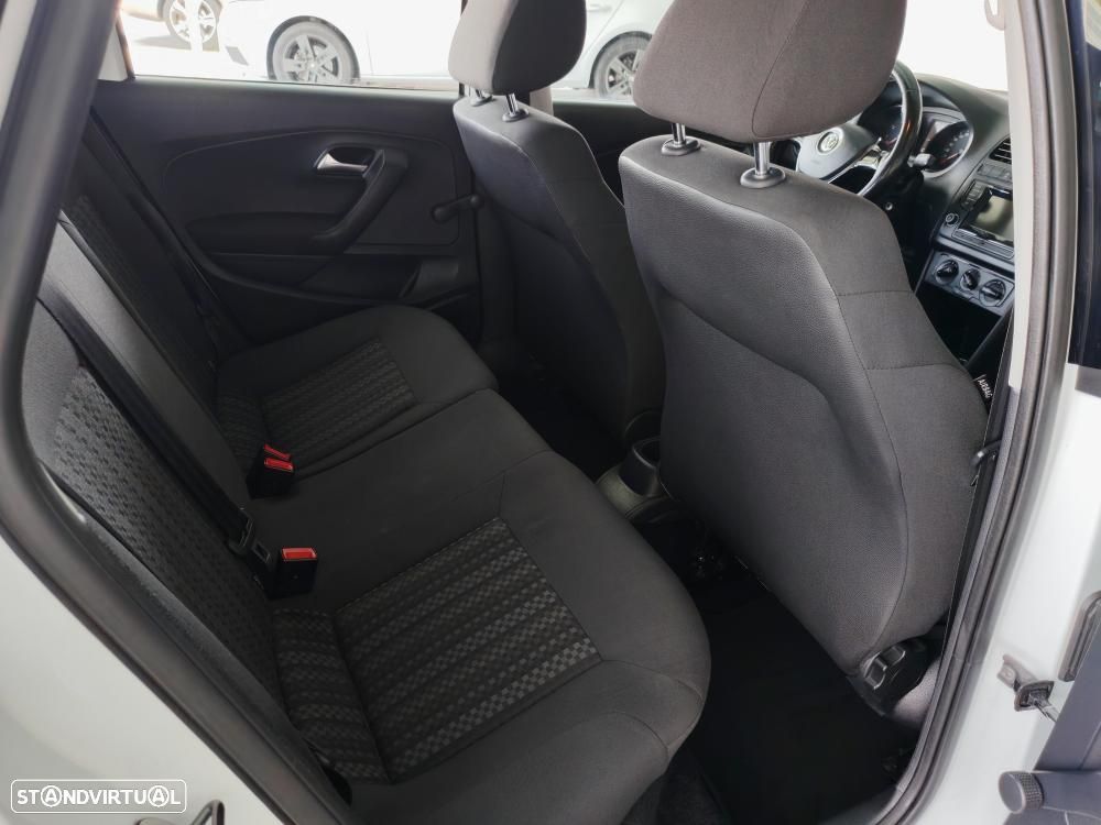 VW Polo 1.0 Trendline - 13