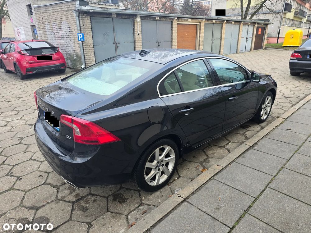 Volvo S60 D4 Drive-E Momentum - 5