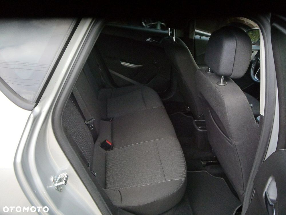 Opel Astra 1.4 Turbo ENERGY - 28