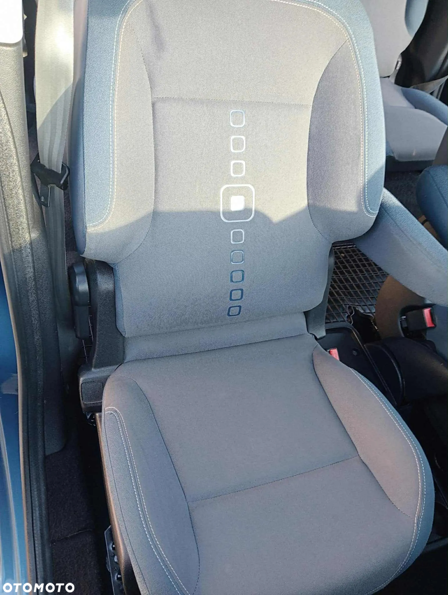 Citroën Berlingo II 1.6 HDi Multispace - 9