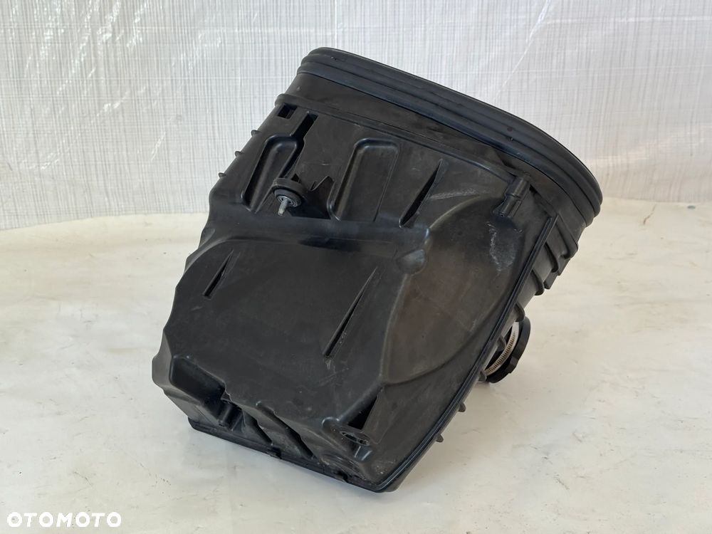Porsche macan 95b obudowa filtra powietrza - 3