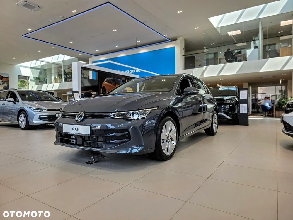 Volkswagen Golf 1.5 TSI Life Plus - 1