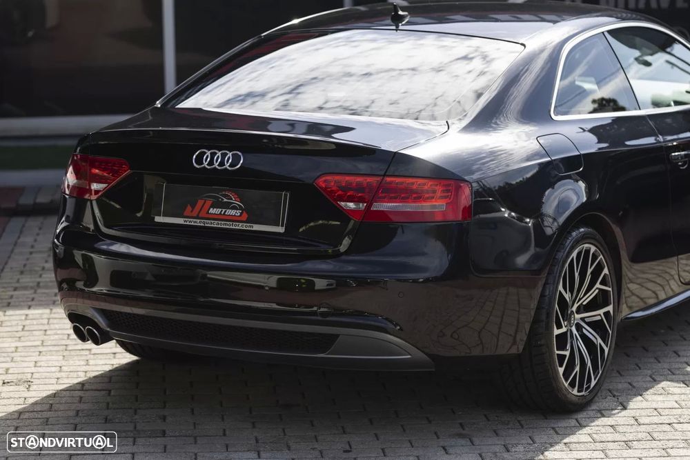 Audi A5 2.0 TDI S-line - 26