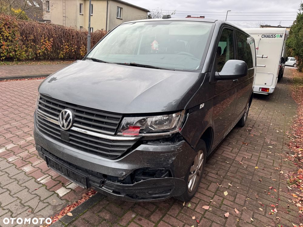 Volkswagen Transporter - 1