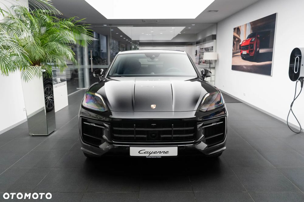 Porsche Cayenne - 5