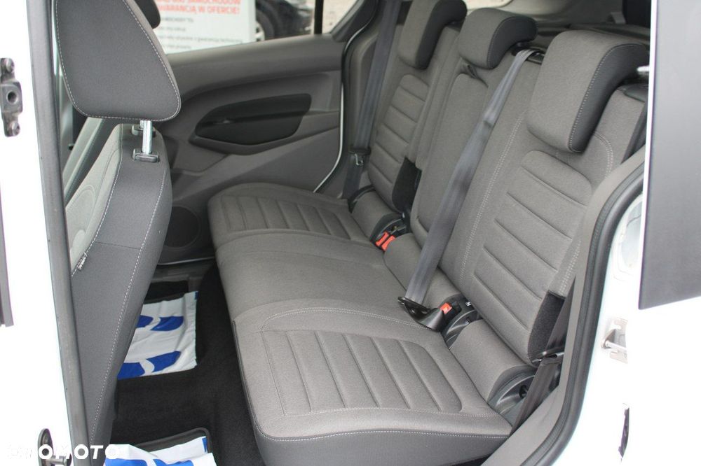 Ford Tourneo Connect - 18