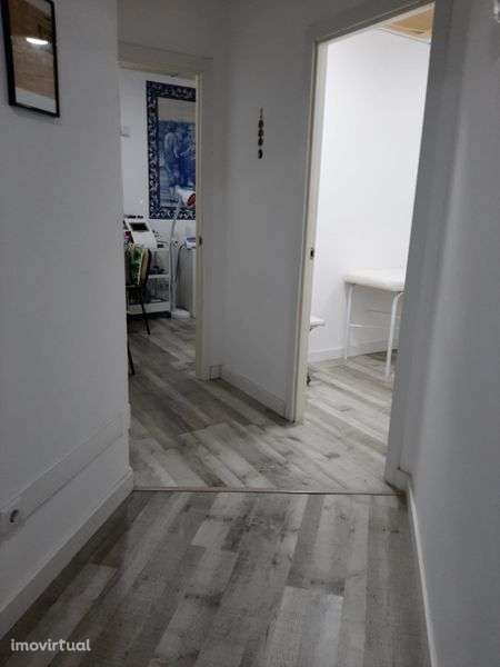 Loja / Gabinete à Venda no Shopping do Cacém – Cacem/Sintra - Grande imagem: 5/7