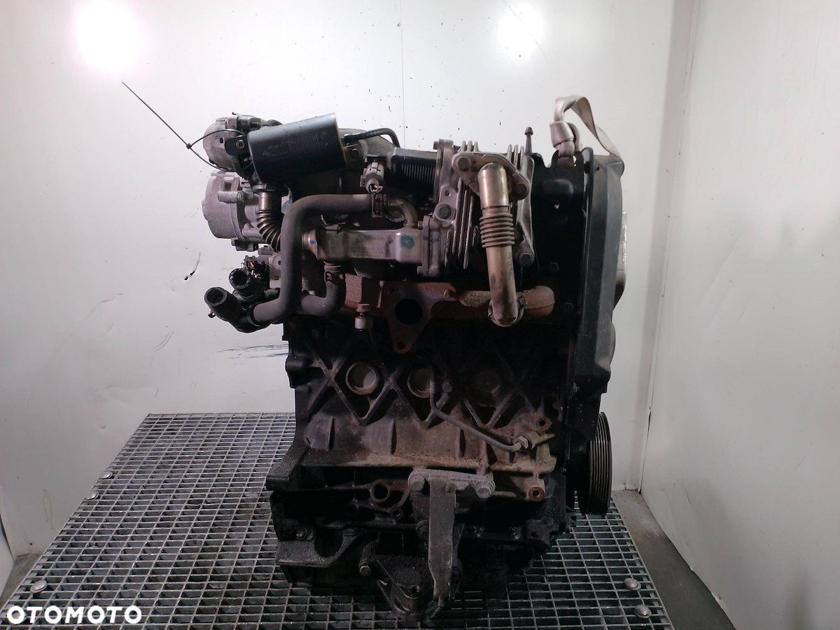 SILNIK RENAULT SCENIC II ( 03-09 ) F9QD812 1.9DCI - 4