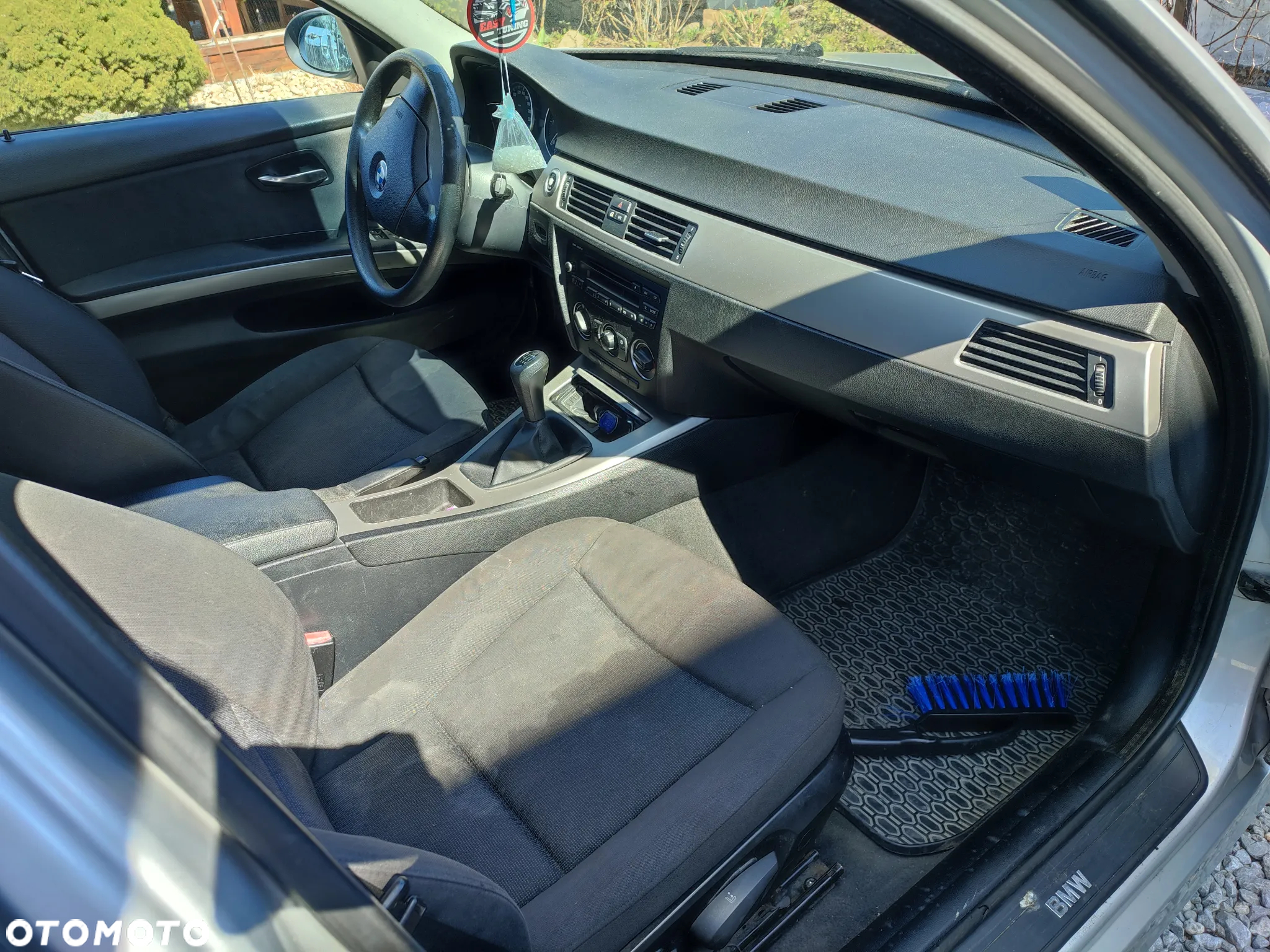 BMW Seria 3 318d - 5