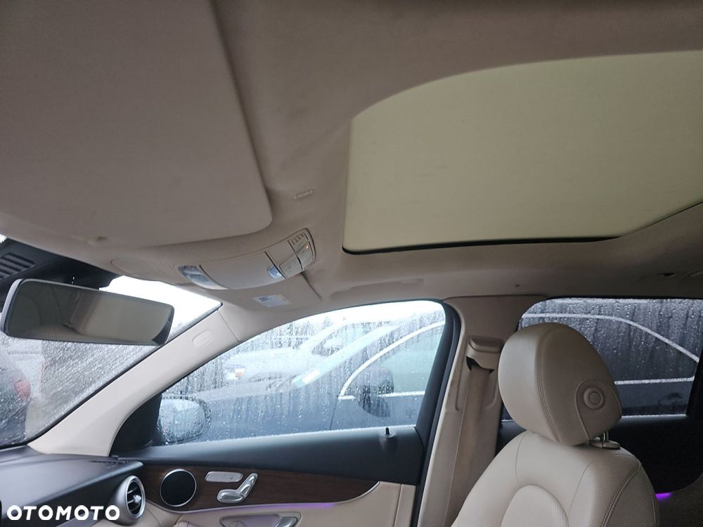 Mercedes-Benz GLC 300 4Matic 9G-TRONIC Edition Avantgarde - 15