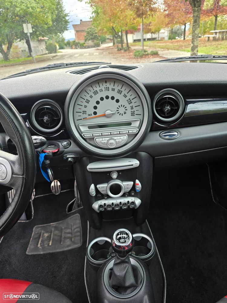 MINI 3 Portas Cooper S - 18