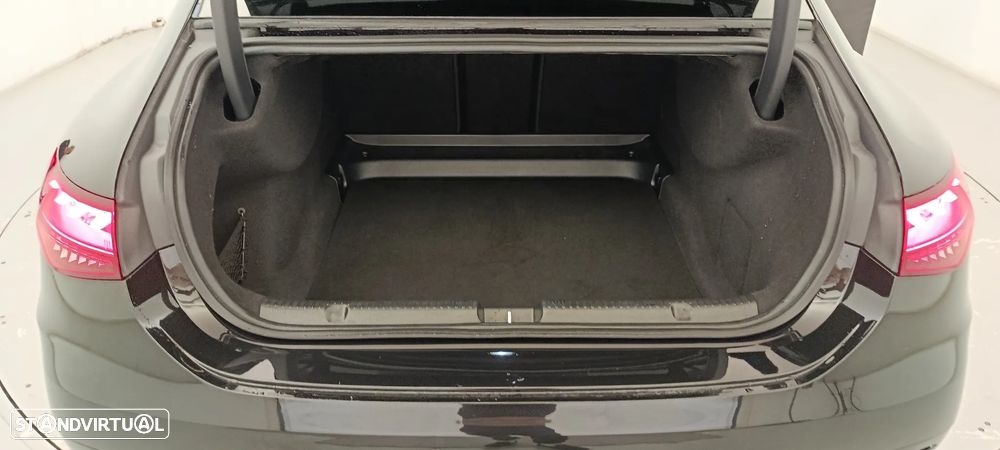 Mercedes-Benz EQE 350 Edition - 33