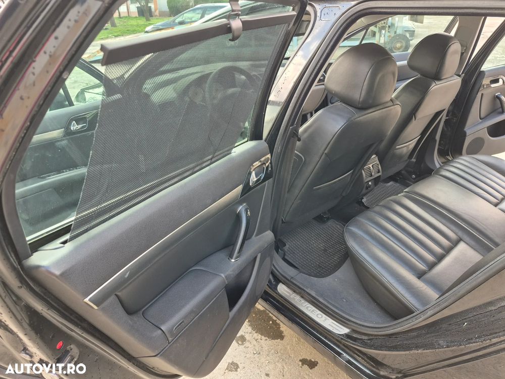 Peugeot 407 HDi 135 Automatik Business Line - 36