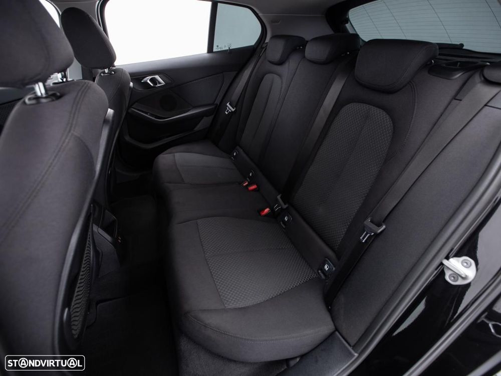 BMW 116 d Corporate Edition — fotografia 9