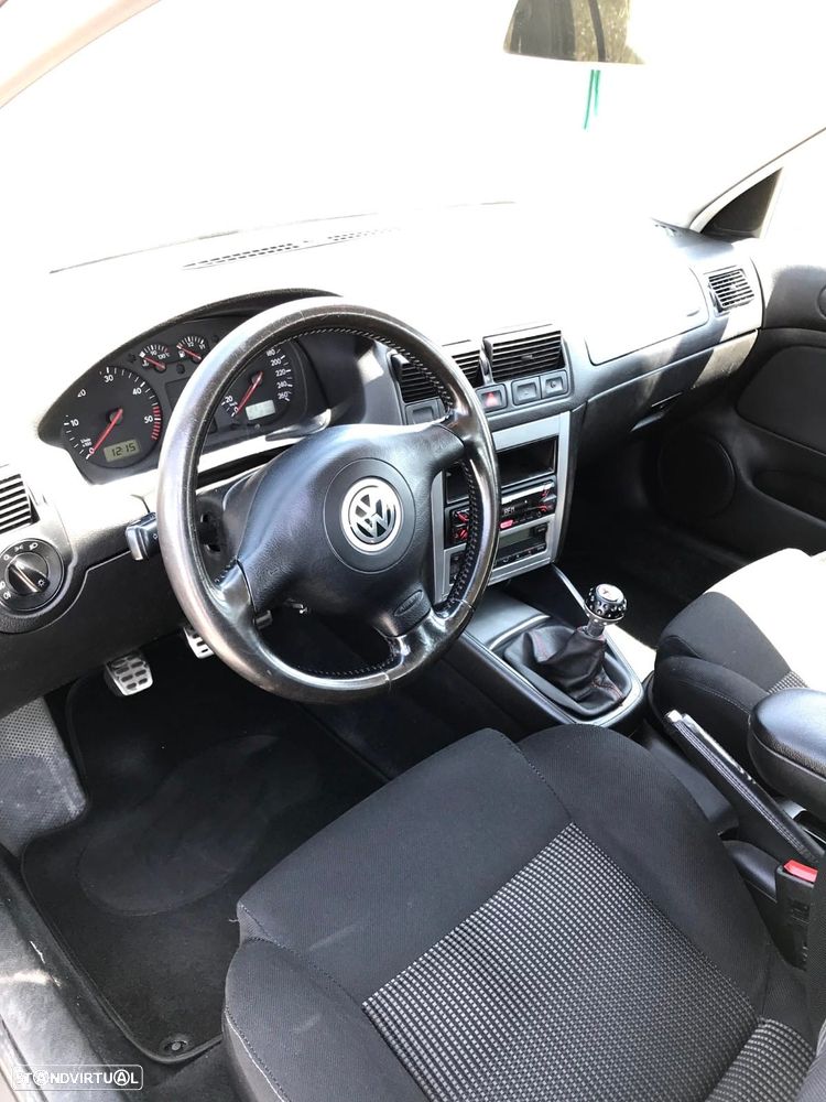 VW Golf Variant - 4