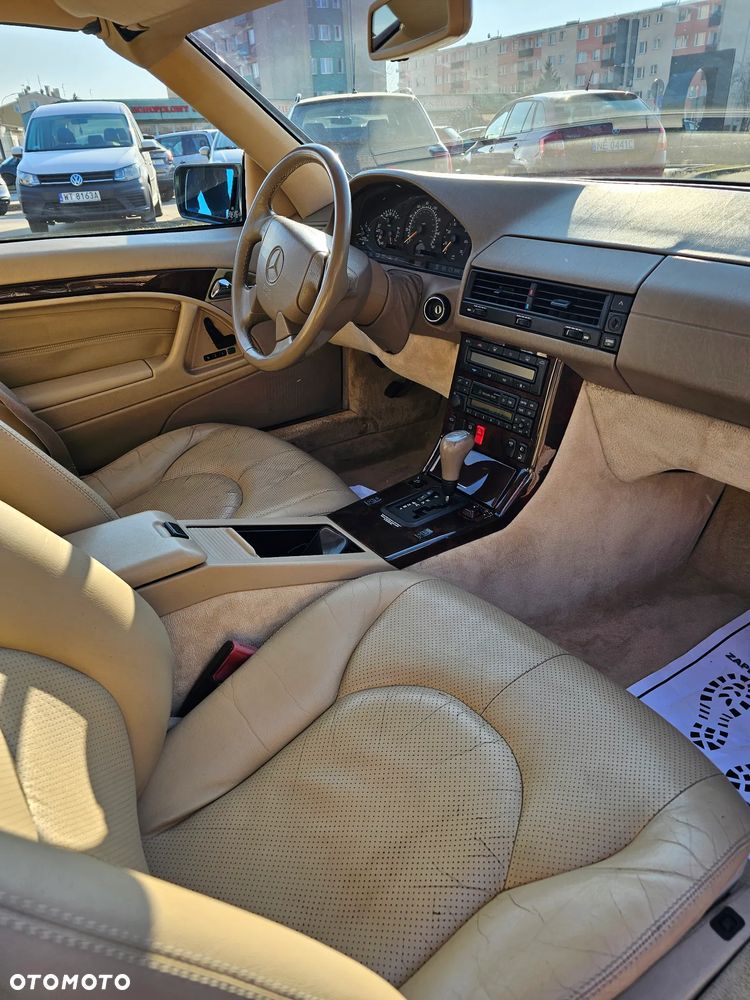 Mercedes-Benz SL - 12