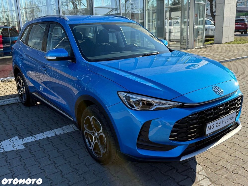 MG ZS Hybrid+ - 4