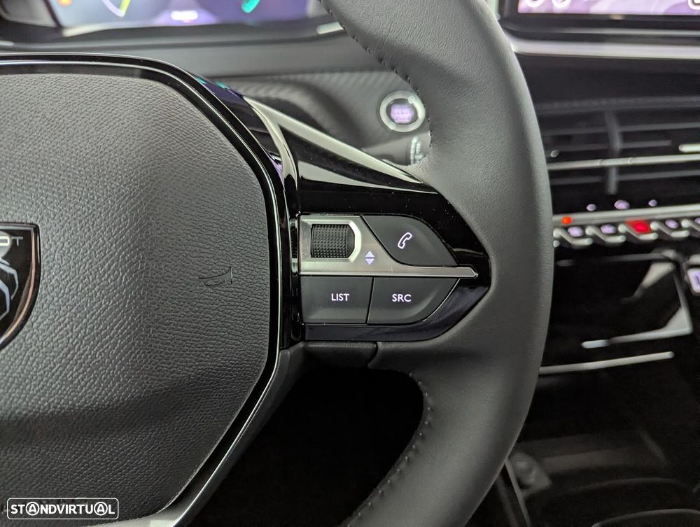 Peugeot e-2008 GT - 15