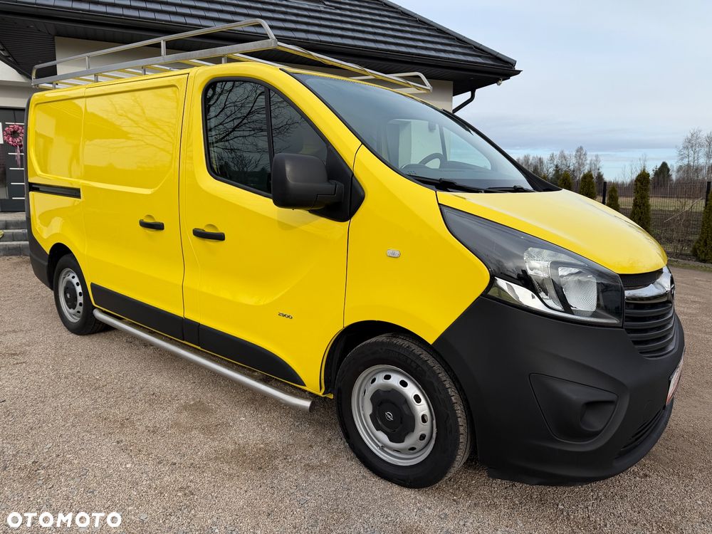 Opel Vivaro - 17