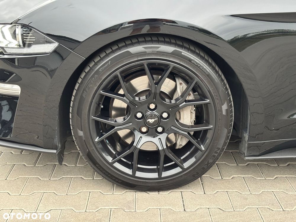 Ford Mustang - 14