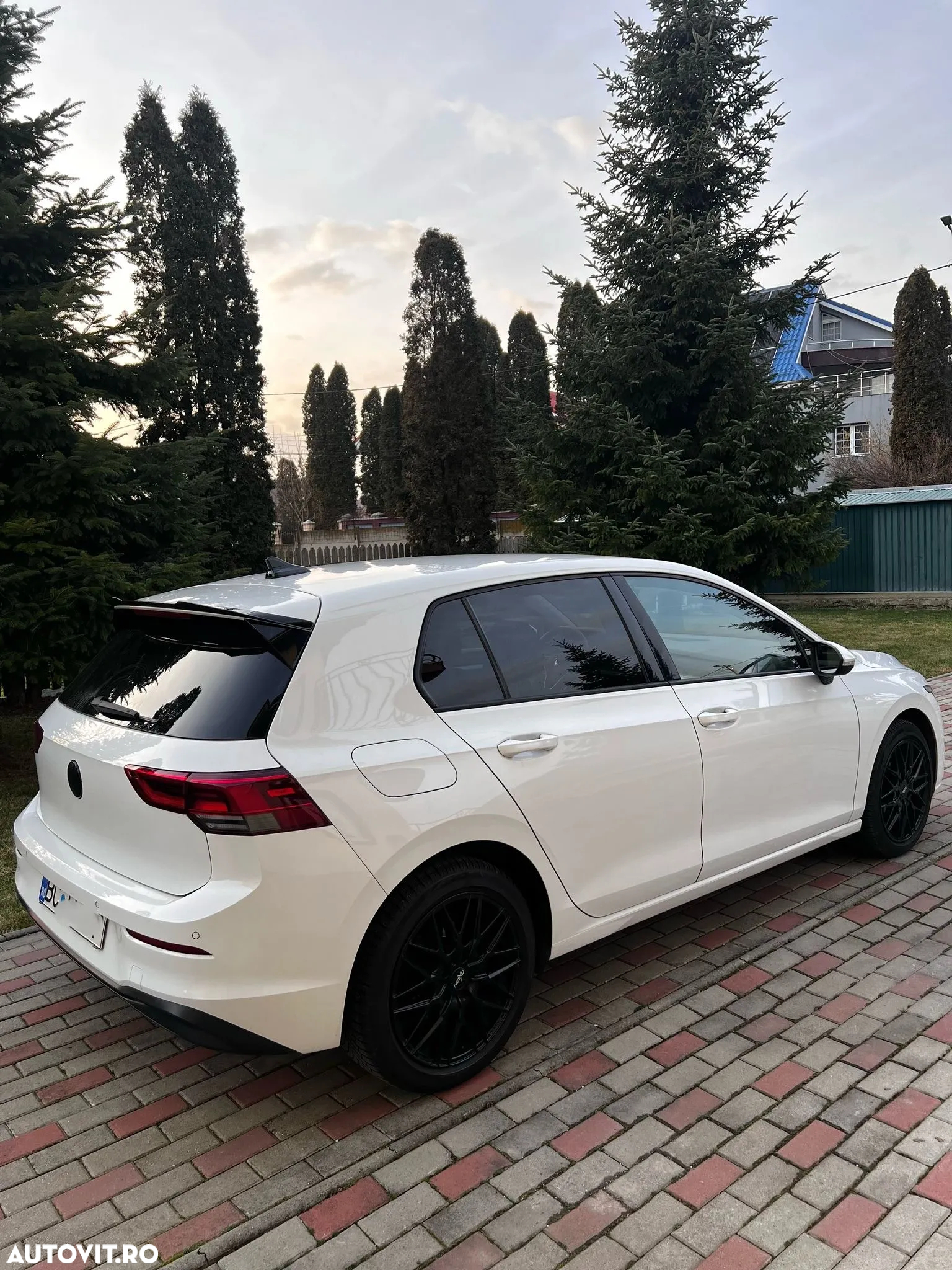 Volkswagen Golf - 3