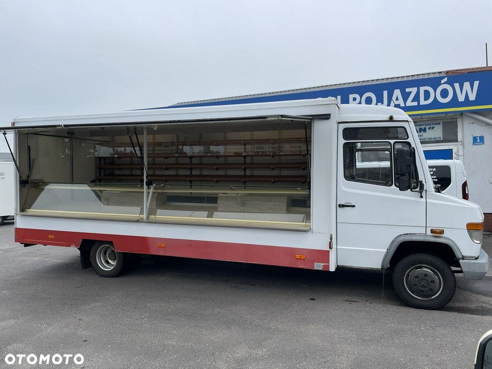 Mercedes-Benz Vario Autosklep pieczywa Gastronomiczny Food Truck Foodtruck sklep bar - 17