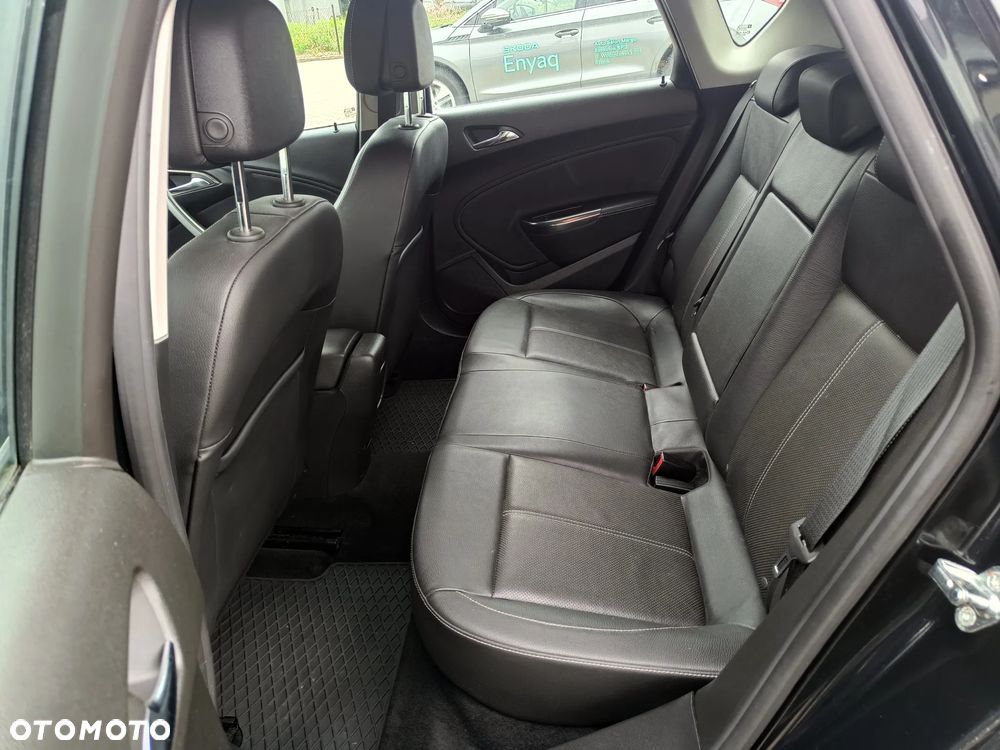 Opel Astra - 10