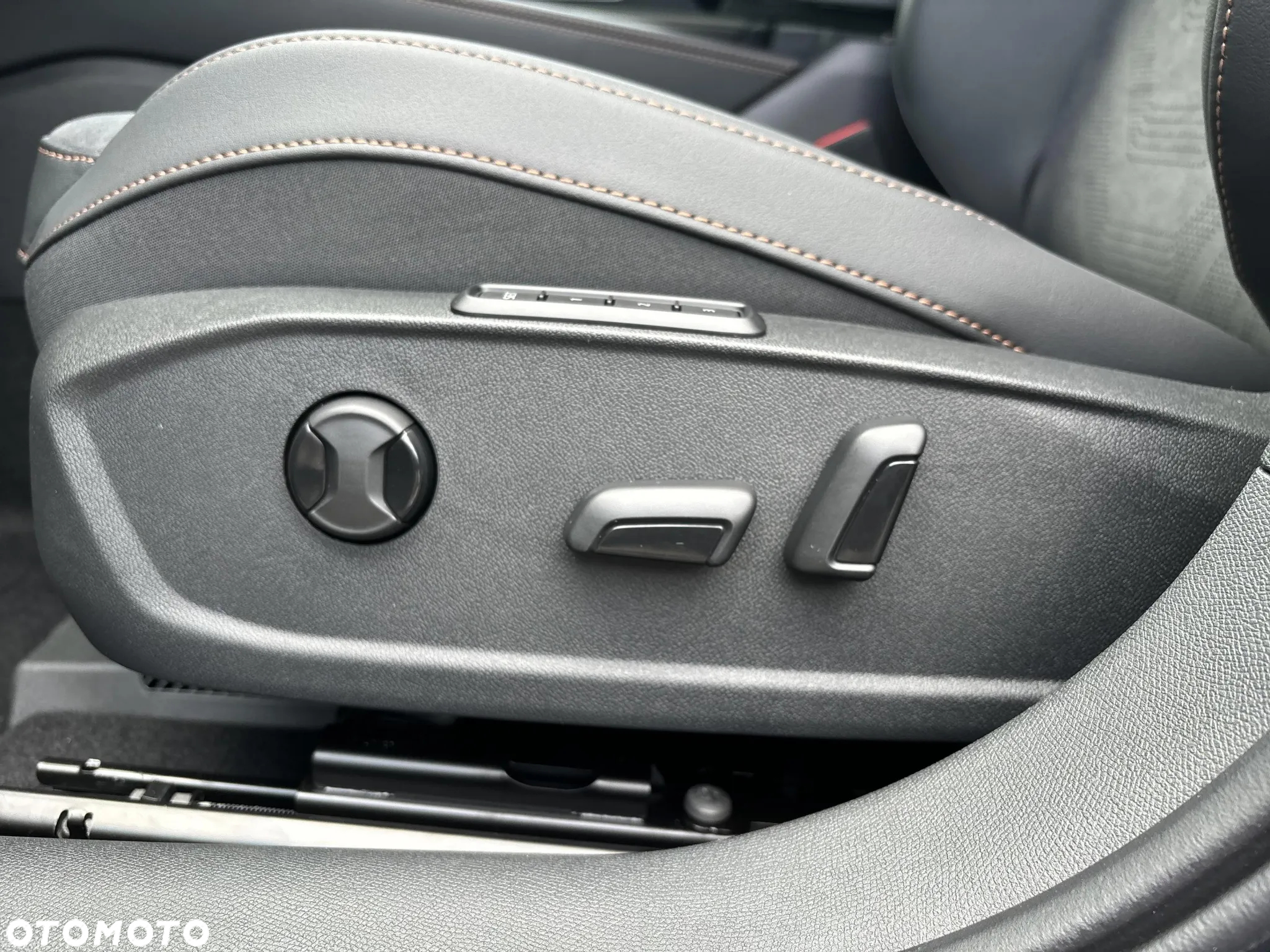 Cupra Formentor 1.5 TSI DSG - 11