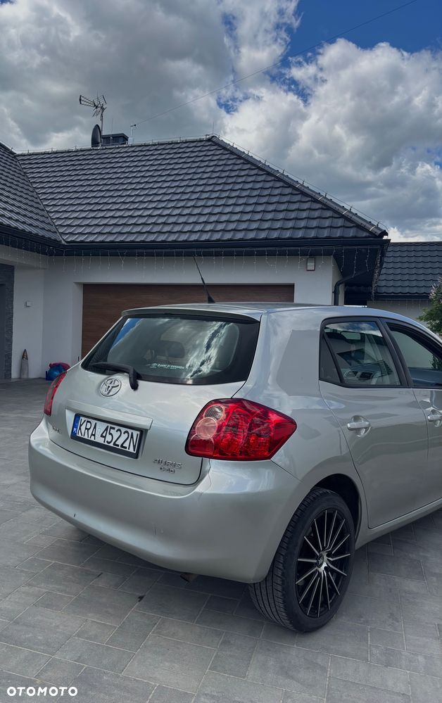 Toyota Auris - 3